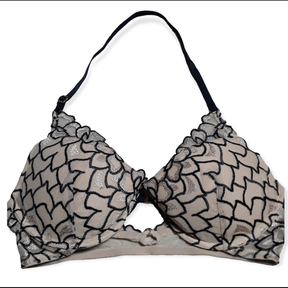 Victoria’s Secret Very Sexy Halter Push-Up Bra 34B